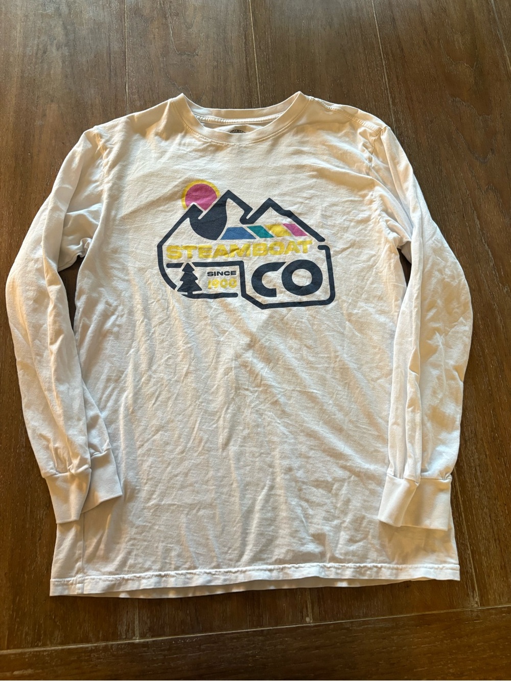 Steamboat CO White Long Sleeve Graphic Tee